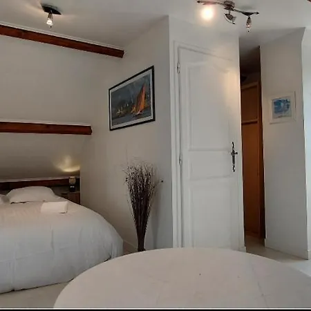 Maison En Bord De