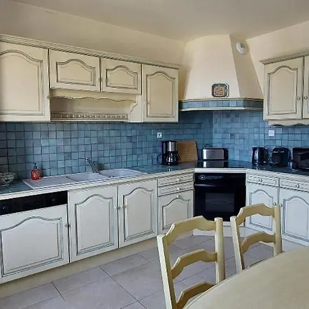 Holiday home Maison En Bord De